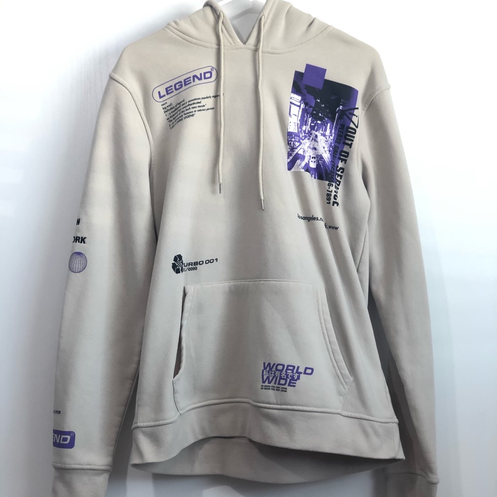 rue21 Men’s Sandy Worldwide Kanji Graphic Hoodie